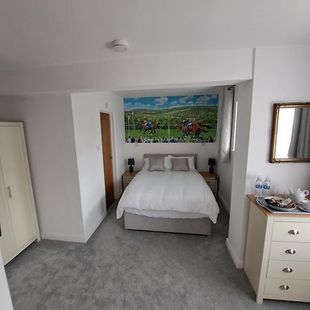 Westleigh House Bed and Breakfast Fishbourne  Exteriör bild